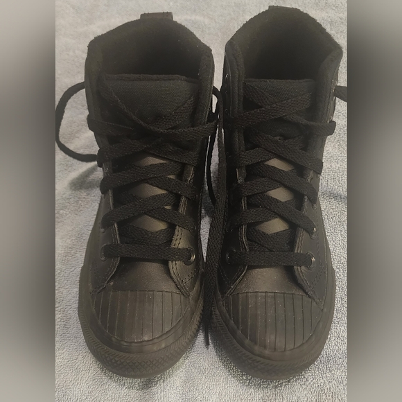 boys converse - Picture 2 of 6